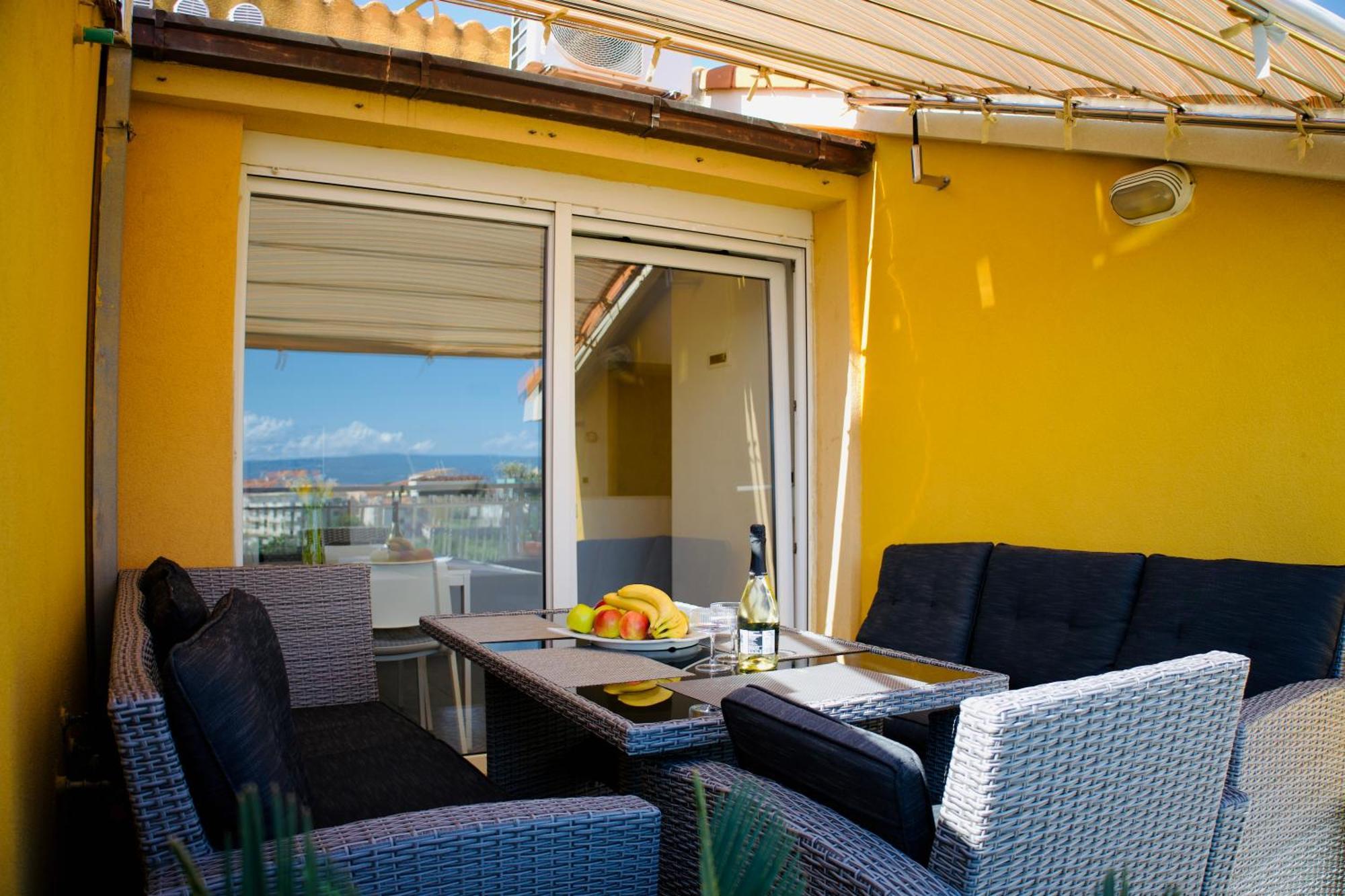 Ferienwohnung Cosy Nest Split Exterior foto