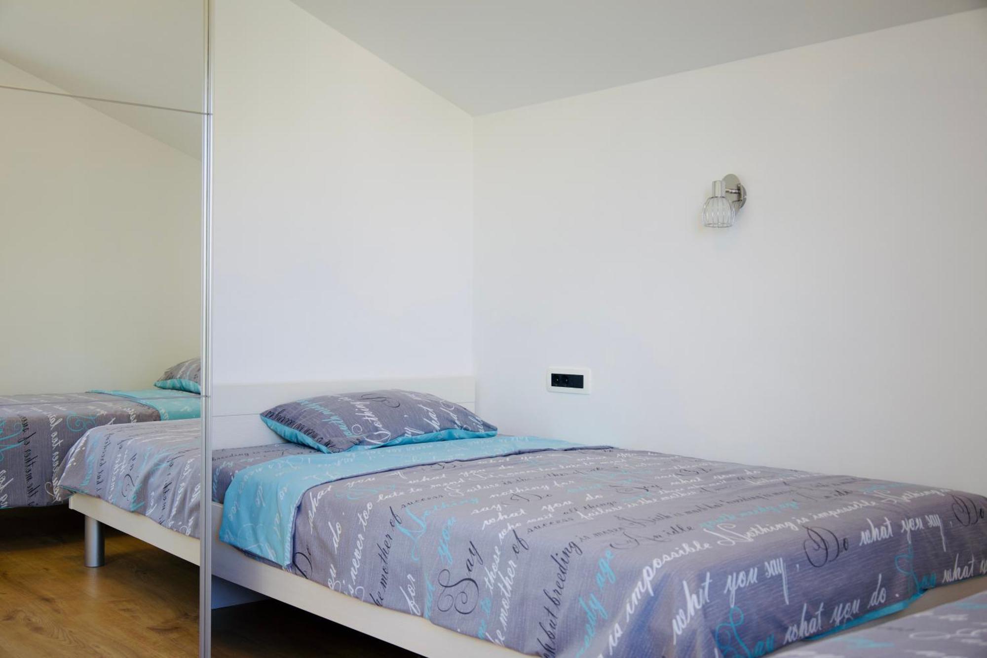 Ferienwohnung Cosy Nest Split Exterior foto